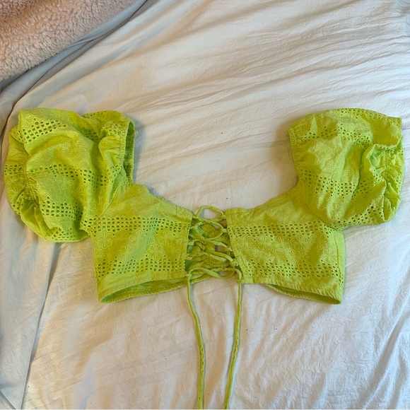 Target Top - Picture 6 of 6